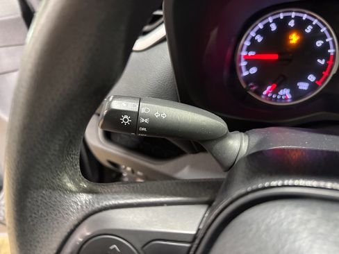 Used 2020 Toyota RAV4 LE image 15