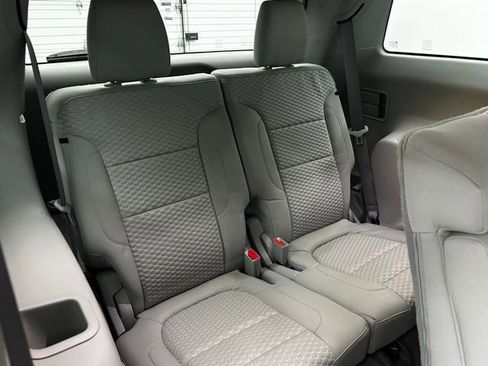 Used 2017 GMC Acadia SLE w/ Driver Alert Package I image 35