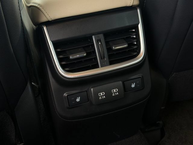 Used 2022 Subaru Outback Limited AWD/4WD image 14