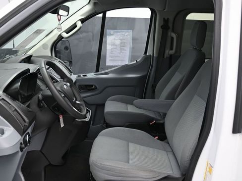 Used 2015 Ford Transit 350 XLT image 18