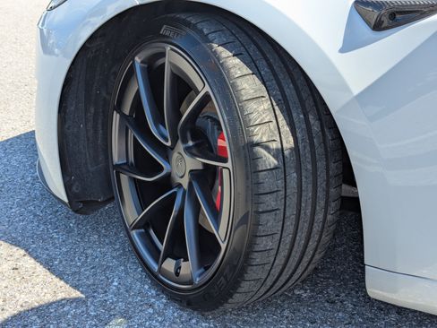 Used 2025 Tesla Model 3 Performance AWD/4WD image 37