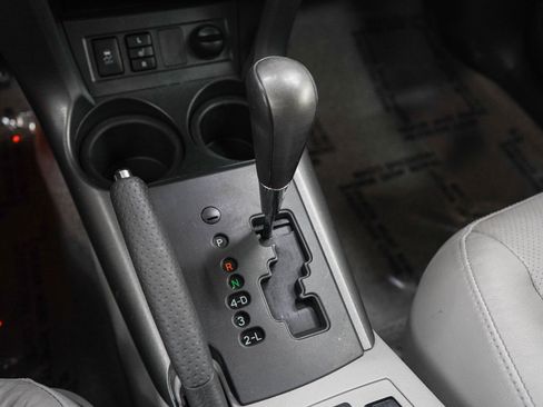 Used 2011 Toyota RAV4 Limited w/ Limited Extra Value Pkg FWD image 23