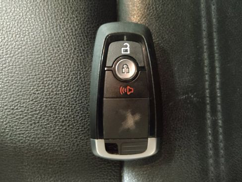 Used 2019 Ford EcoSport Titanium AWD/4WD image 32