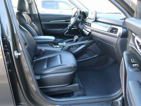 Used 2021 Kia Telluride S image 37