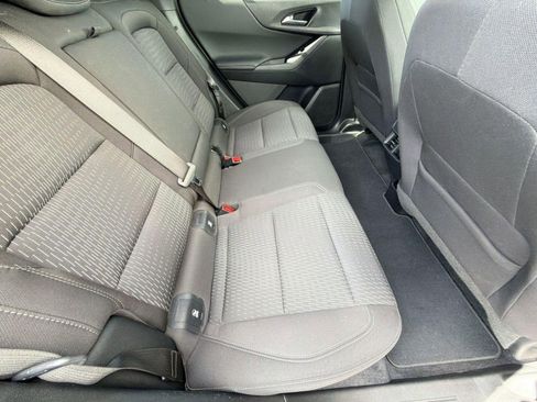 Used 2025 Chevrolet Equinox LT image 32