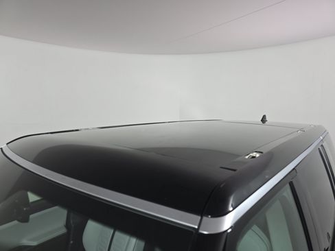 Used 2023 Rivian R1S Launch Edition AWD/4WD image 13