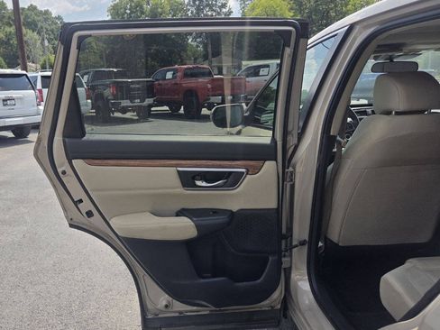 Used 2018 Honda CR-V EX image 16