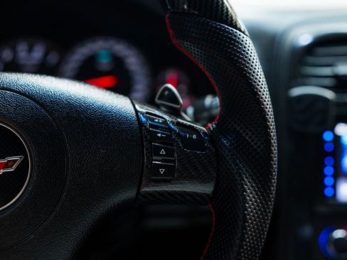 Used 2010 Chevrolet Corvette Grand Sport image 36