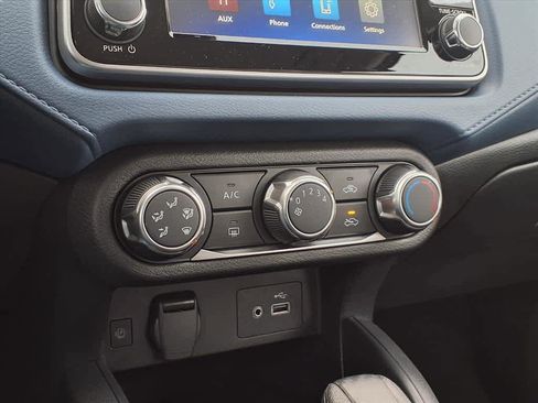 New 2025 Nissan Versa SV w/ Trunk Package image 16