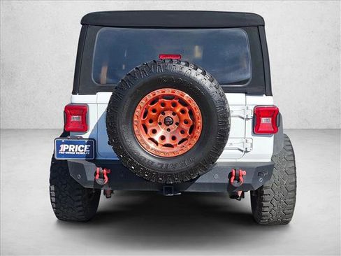 Used 2018 Jeep Wrangler Unlimited Rubicon image 5