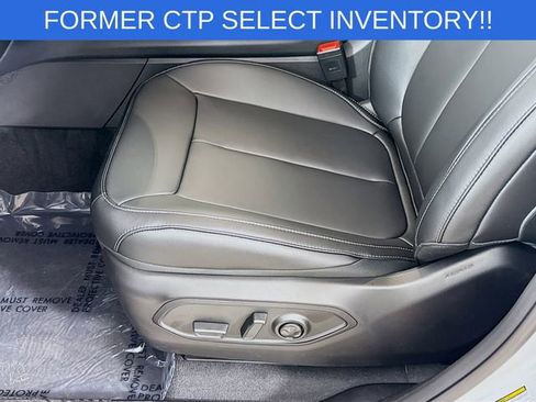 New 2025 Jeep Grand Cherokee L Limited w/ Black Appearance Package image 19