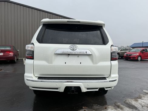 Used 2022 Toyota 4Runner Limited image 4