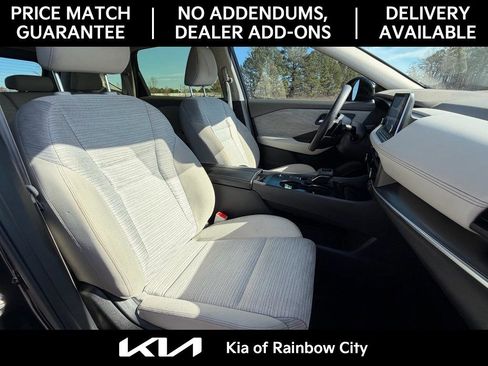 Used 2023 Nissan Rogue SV image 21