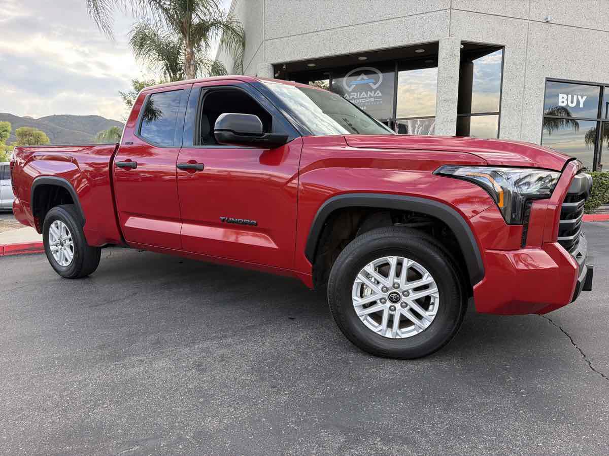 Used 2022 Toyota Tundra SR5 AWD/4WD image 11