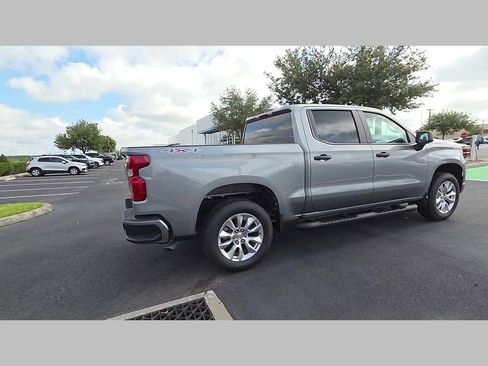 New 2026 Chevrolet Silverado 1500 Custom AWD/4WD image 16