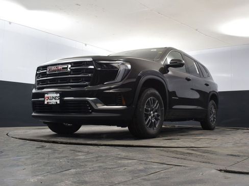 New 2025 GMC Acadia Elevation image 45