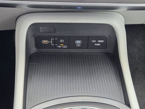 Certified 2026 Hyundai Kona SE FWD image 19
