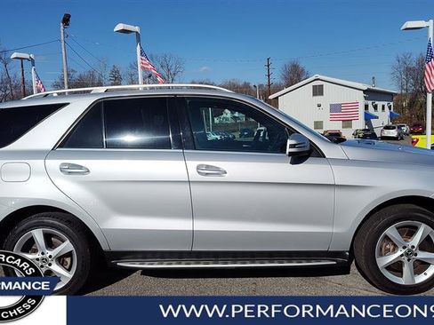 Used 2019 Mercedes-Benz GLE 400 4MATIC image 2