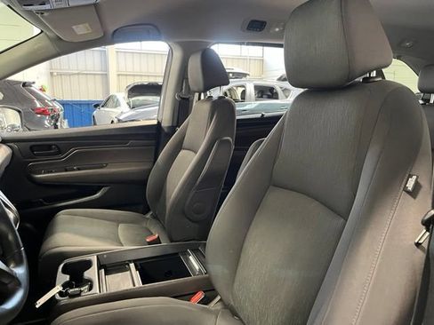 Used 2019 Honda Odyssey EX image 22