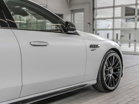 New 2026 Mercedes-Benz E 53 AMG 4MATIC Sedan image 32
