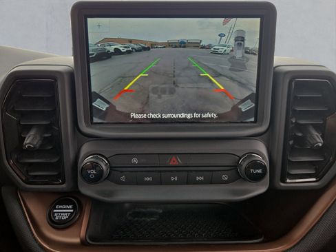 Used 2023 Ford Bronco Sport Outer Banks w/ Tech Package image 19