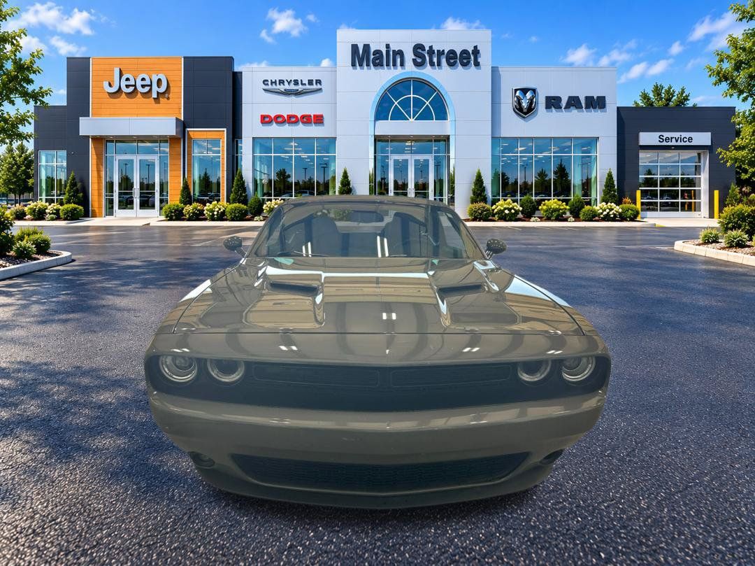 Used 2023 Dodge Challenger SXT w/ Blacktop Package AWD/4WD image 8