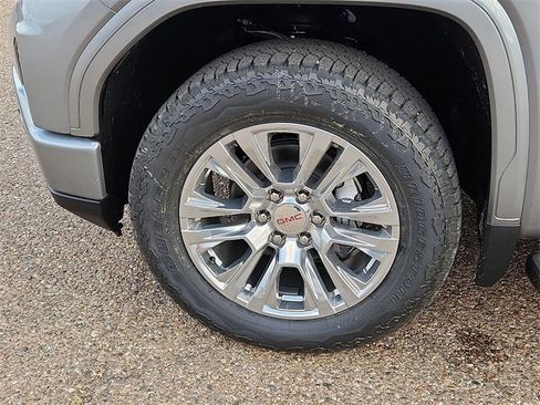 New 2026 GMC Sierra 1500 Denali w/ Technology Package image 7