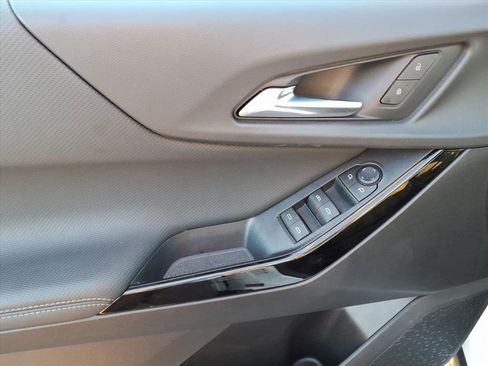 New 2026 Chevrolet Equinox LT w/ Midnight Edition image 7