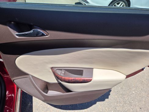 Used 2013 Buick Verano Leather FWD image 11