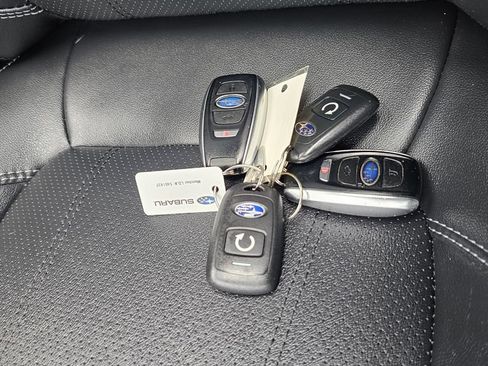 Used 2021 Subaru Forester Touring AWD/4WD image 29
