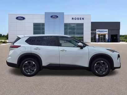 Used 2024 Nissan Rogue SV