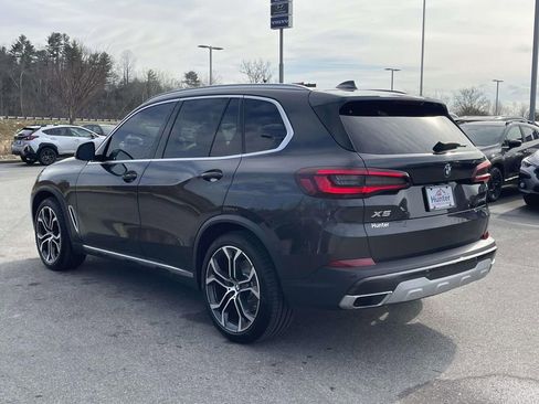 Used 2021 BMW X5 xDrive40i w/ Premium Package image 28