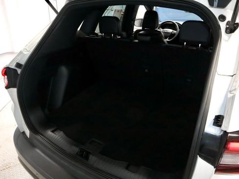 Certified 2025 Ford Escape ST-Line w/ Tech Pack #1 AWD/4WD image 16