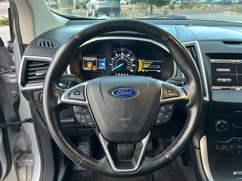Used 2015 Ford Edge SEL w/ Equipment Group 201A AWD/4WD image 17