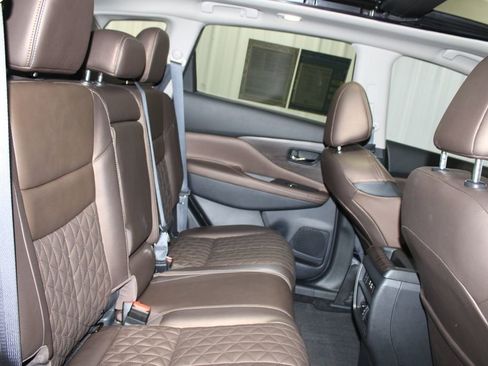 Used 2024 Nissan Murano Platinum w/ Cargo Package image 30