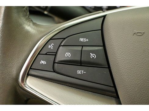 Certified 2021 Cadillac XT5 Premium Luxury image 38