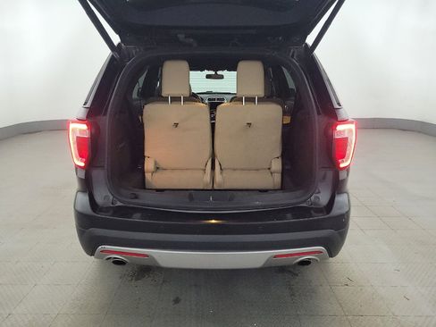 Used 2017 Ford Explorer Limited AWD/4WD image 29
