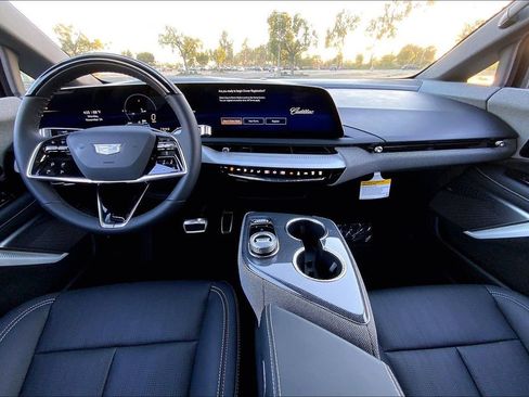 New 2026 Cadillac Optiq Sport 2 image 7