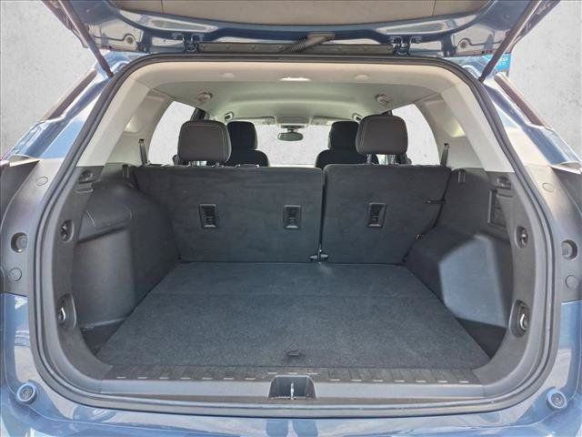 Used 2024 GMC Terrain SLE AWD/4WD image 6
