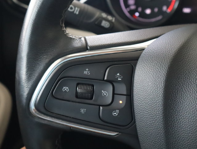Used 2022 Buick Encore GX Essence w/ Advanced Technology Package FWD image 23