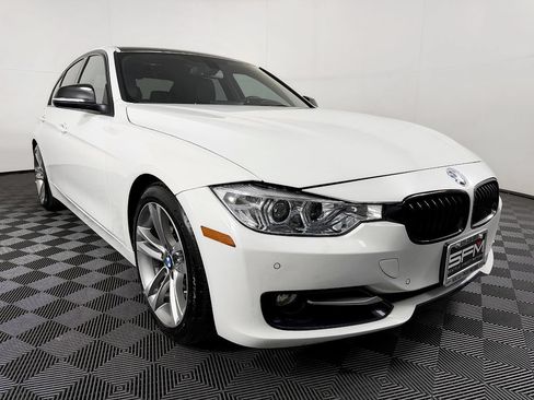 Used 2015 BMW 328i Sedan RWD image 5