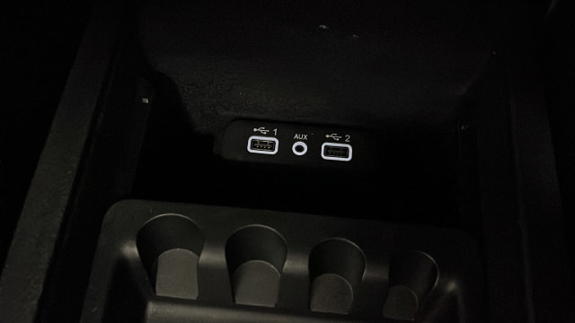 Used 2023 Dodge Charger R/T w/ Plus Group RWD image 29