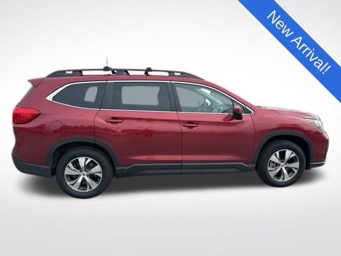 Certified 2022 Subaru Ascent Premium w/ Convenience Package image 8
