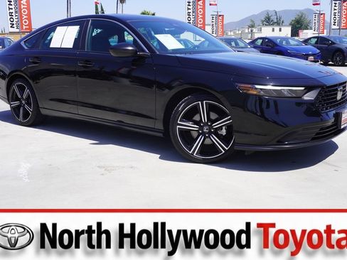 Used 2023 Honda Accord Sport image 1