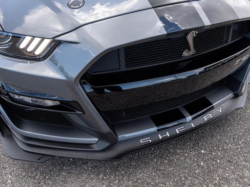 Certified 2021 Ford Mustang Shelby GT500 w/ Technology Package RWD image 12