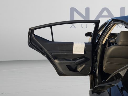 Used 2020 Nissan Altima 2.5 SL FWD image 31