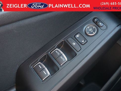 Used 2022 Honda Civic EX image 25