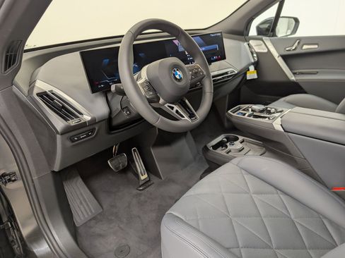 New 2026 BMW iX xDrive60 w/ M Sport Package image 4