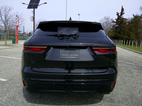 Used 2023 Jaguar F-PACE S image 14