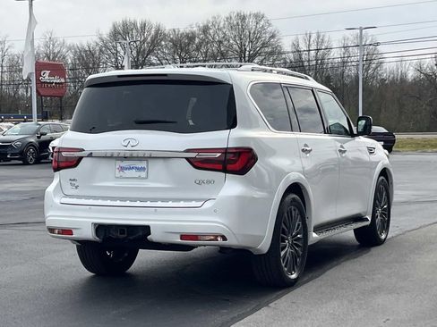 Used 2024 INFINITI QX80 Sensory image 7